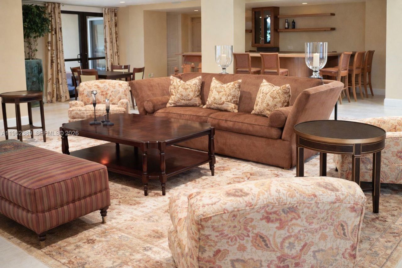 100 Andalusia Ave, Unit 402, Coral Gables, FL 33134 Photo