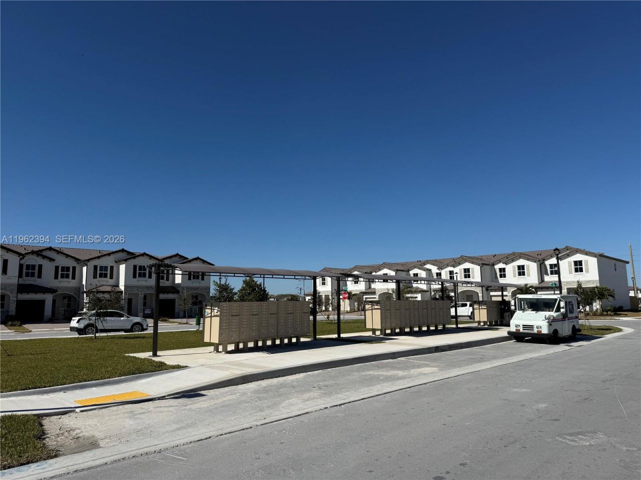 2810 SE 24th Ave, Homestead, FL 33035 Photo