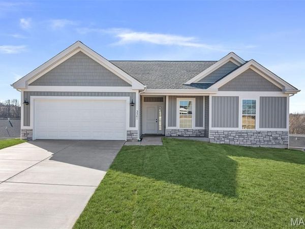 411 Daniel Court, New Haven, MO 63068