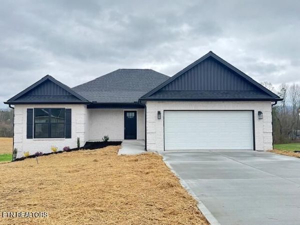 1036 Pathways Drive, Seymour, TN 37865