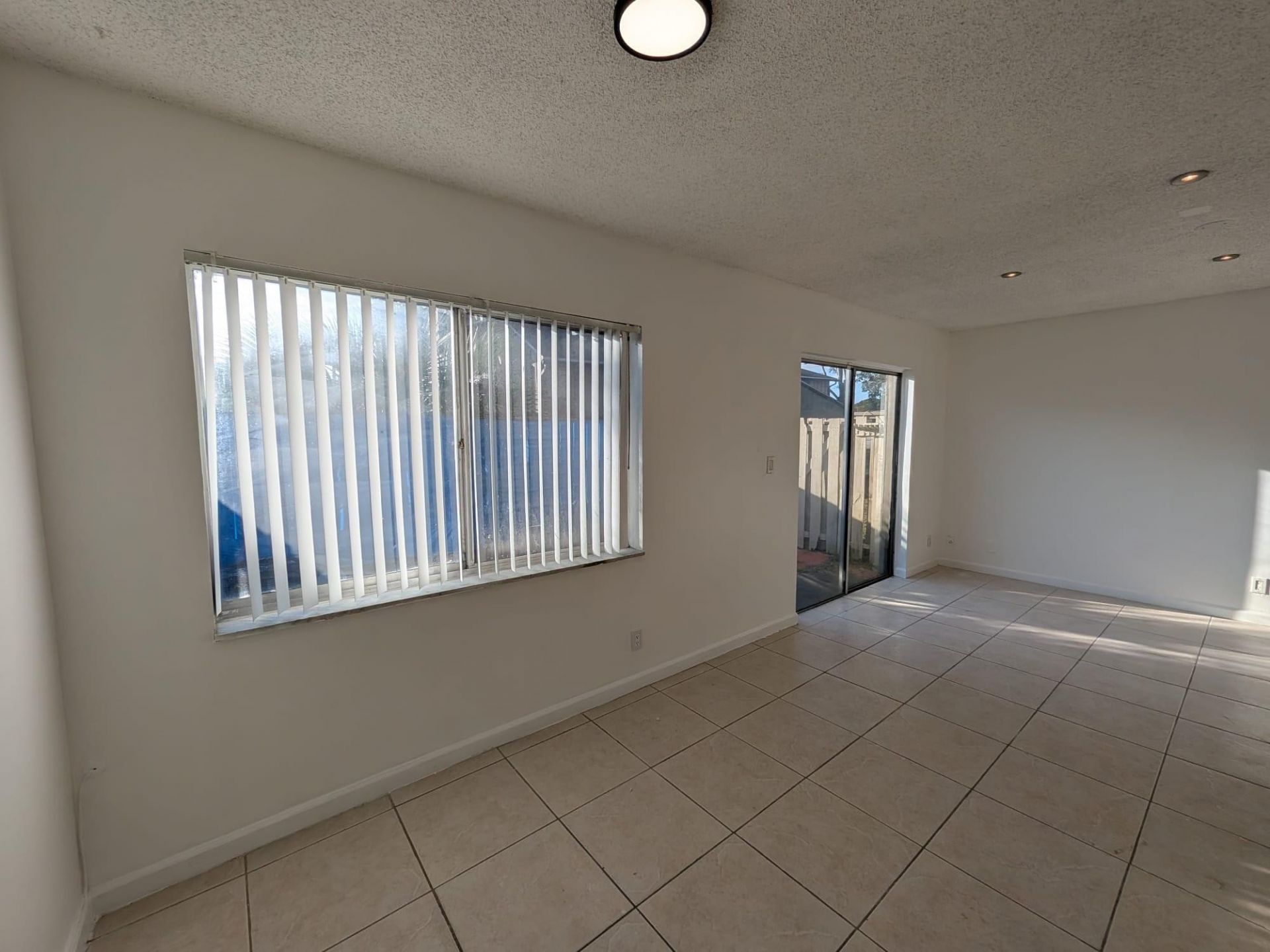 2142 NW 57th Avenue, Unit 14-A, Fort Lauderdale, FL 33313 Photo