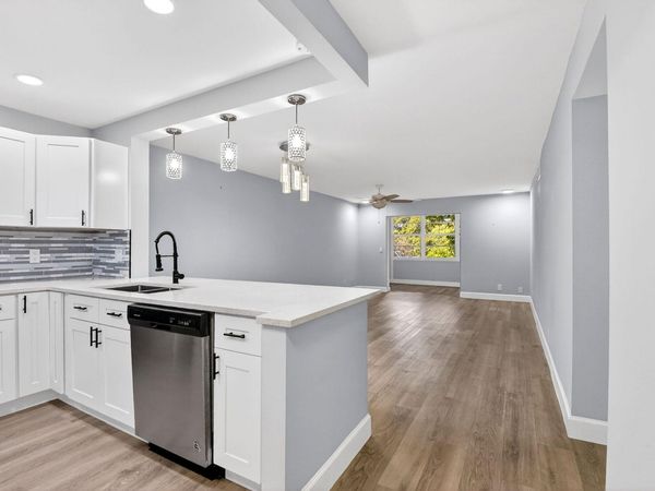 2515 NE 2nd Court, Unit 204, Boynton Beach, FL 33435