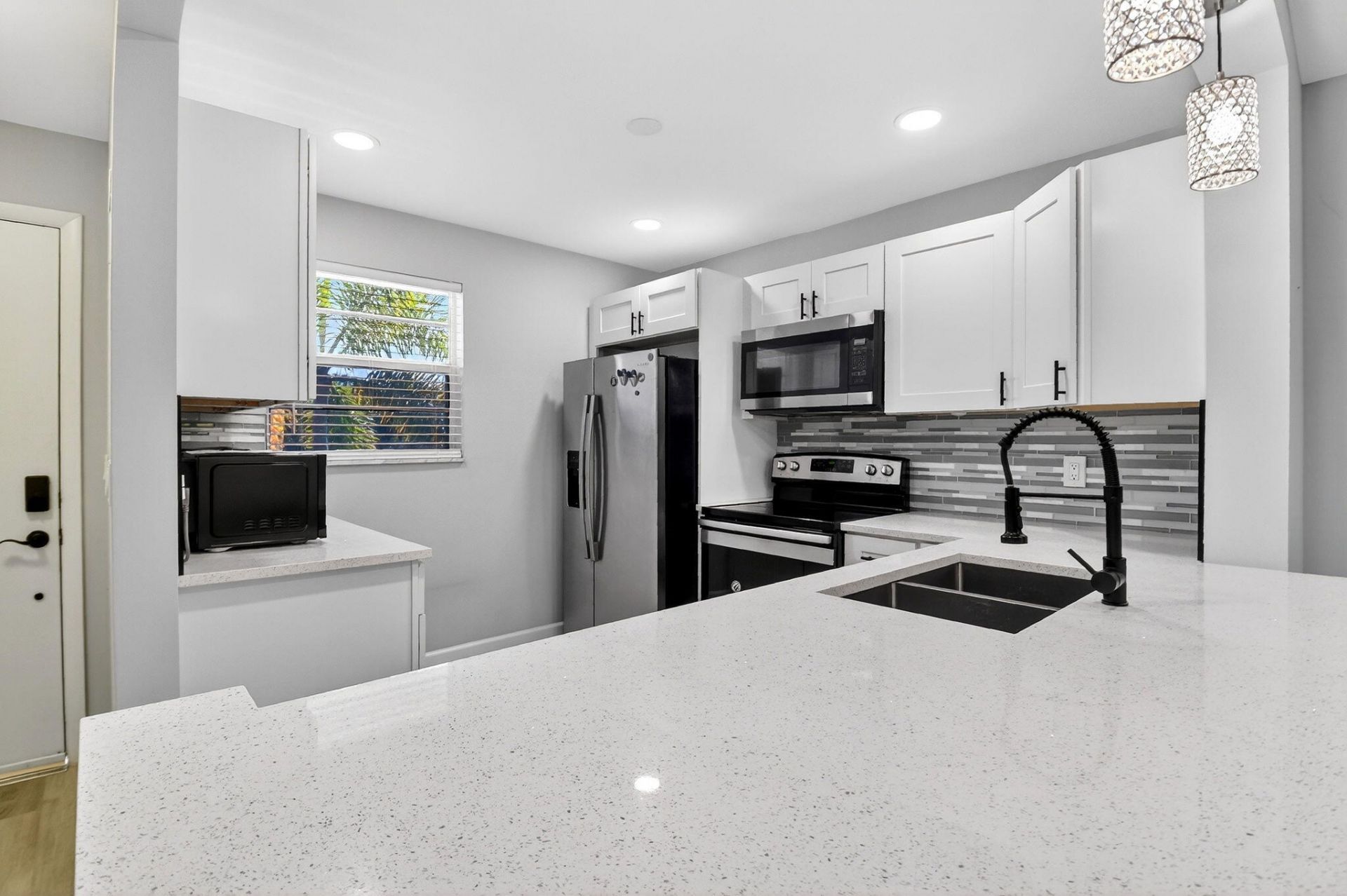 2515 NE 2nd Court, Unit 204, Boynton Beach, FL 33435 Photo