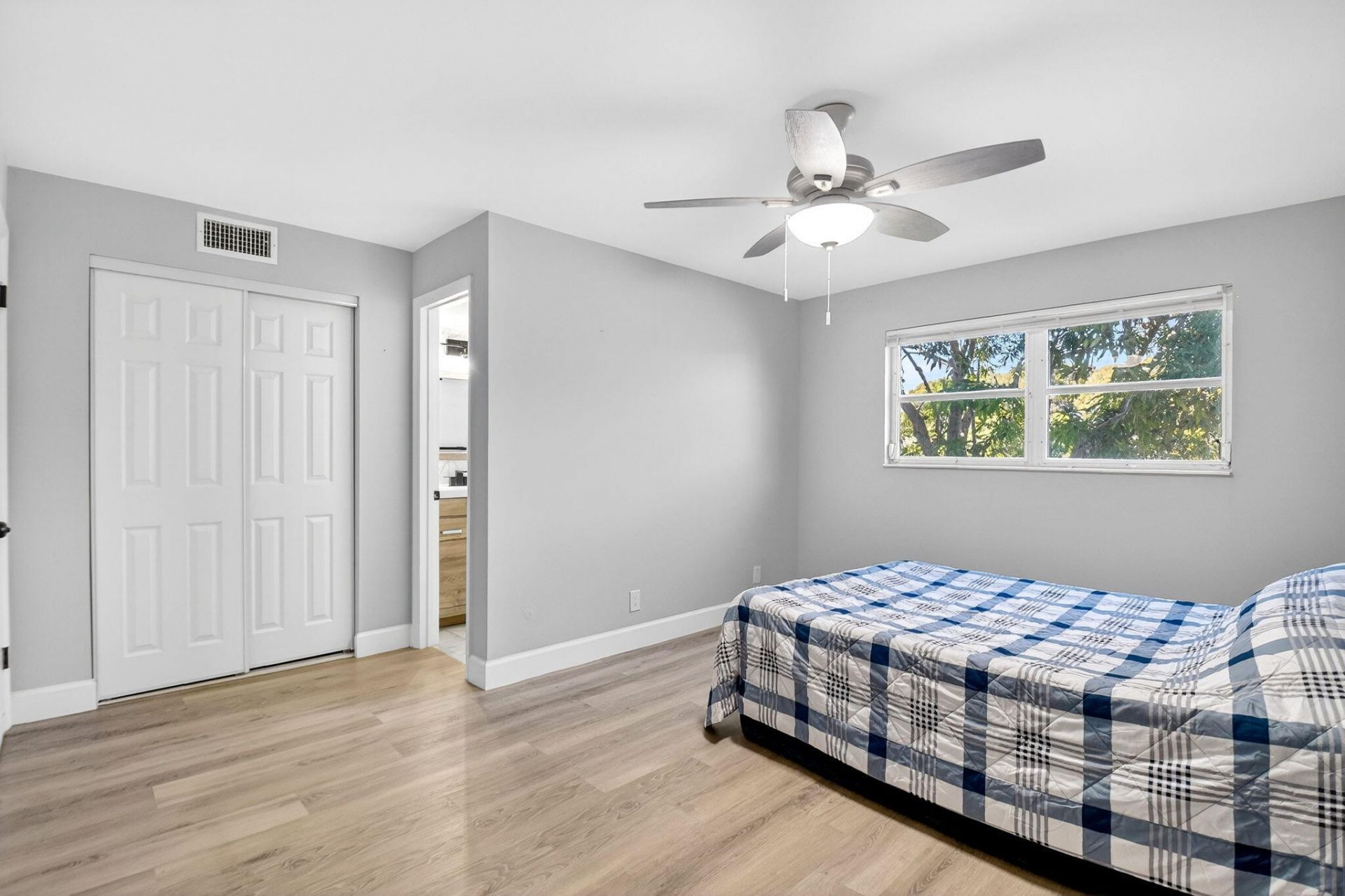 2515 NE 2nd Court, Unit 204, Boynton Beach, FL 33435 Photo