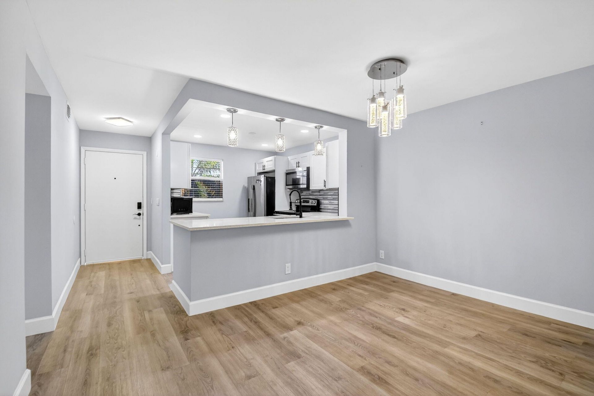 2515 NE 2nd Court, Unit 204, Boynton Beach, FL 33435 Photo