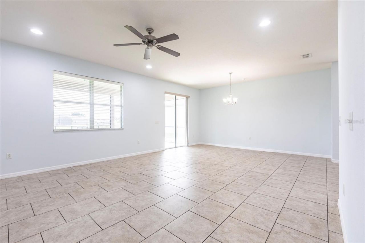 7318 61st Street E, Palmetto, FL 34221 Photo