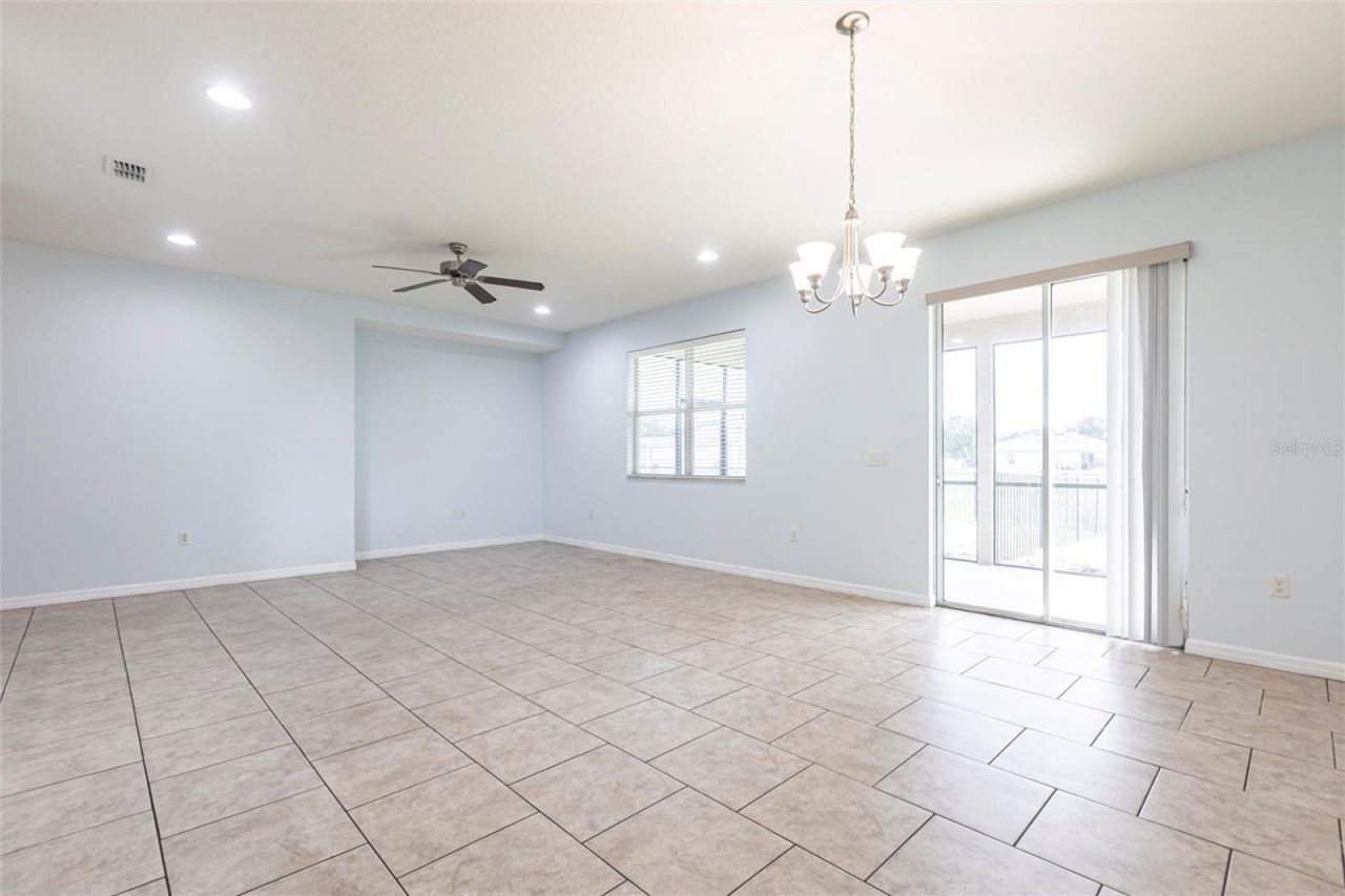 7318 61st Street E, Palmetto, FL 34221 Photo