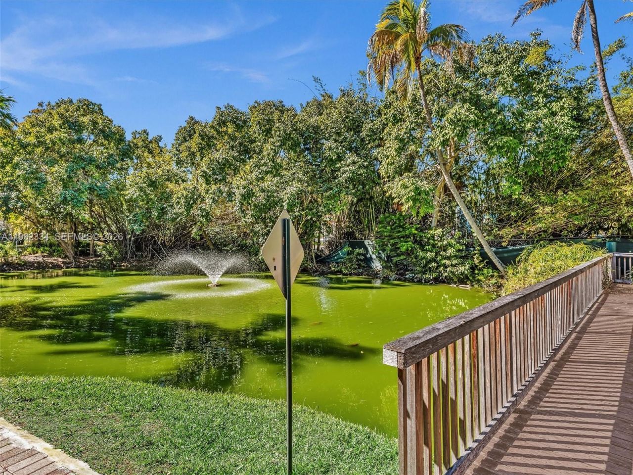 101 Crandon Blvd, Unit 479, Key Biscayne, FL 33149 Photo