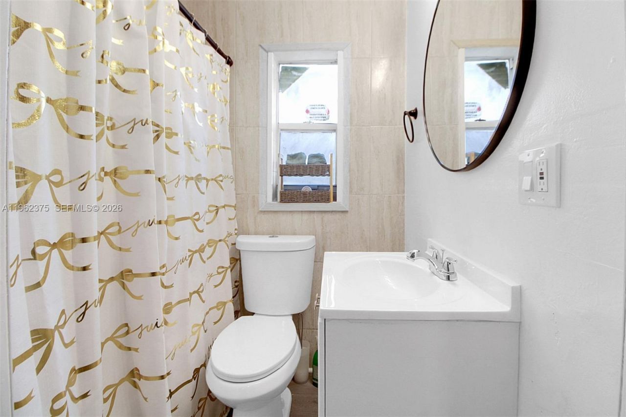 7770 NW 9th Ave, Miami, FL 33150 Photo