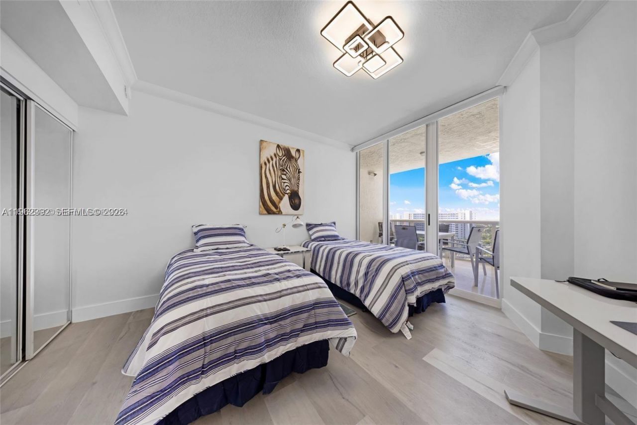 3200 N Ocean Blvd, Unit 1404, Fort Lauderdale, FL 33308 Photo