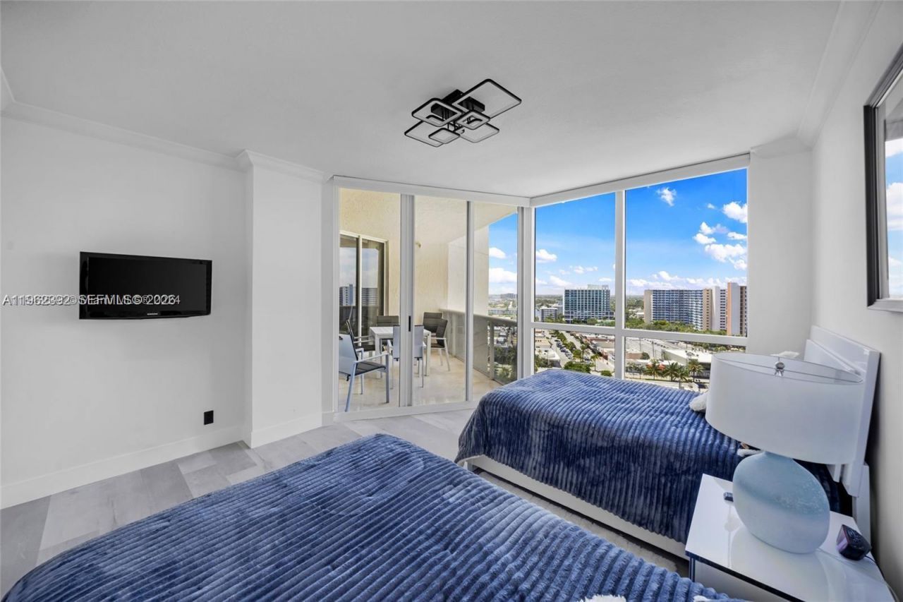 3200 N Ocean Blvd, Unit 1404, Fort Lauderdale, FL 33308 Photo