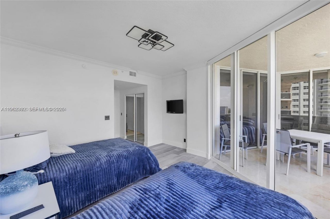 3200 N Ocean Blvd, Unit 1404, Fort Lauderdale, FL 33308 Photo