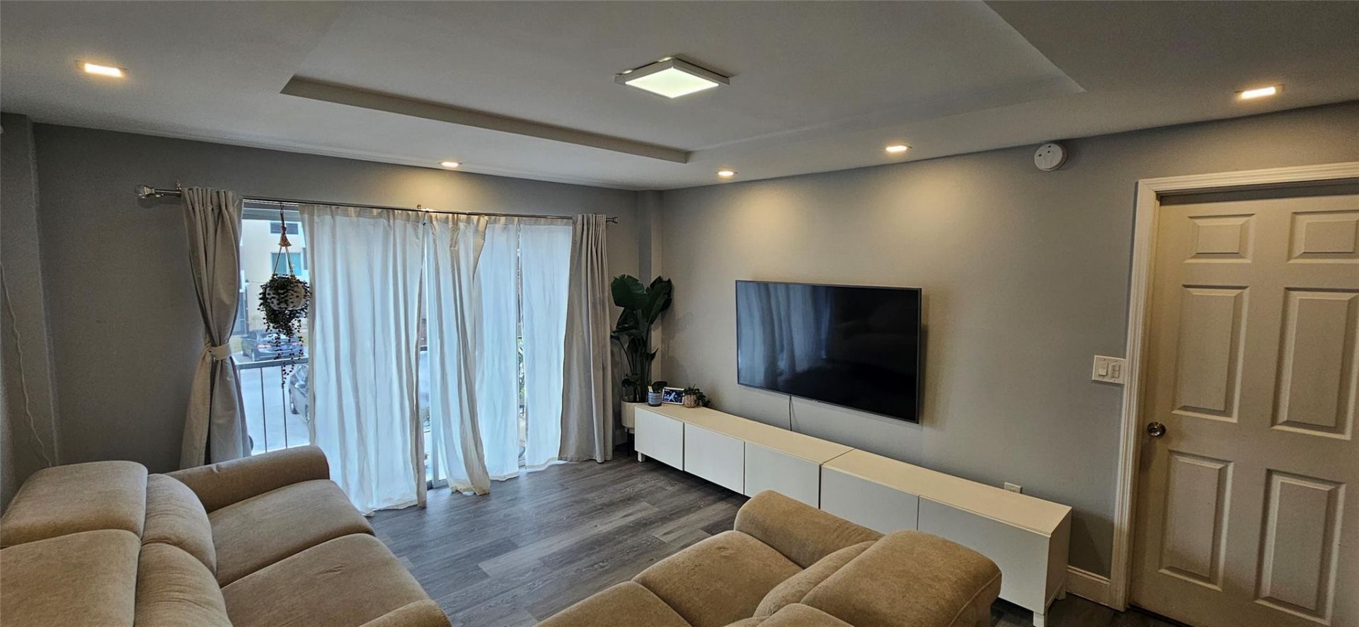 4156 Inverrary Drive, Unit 204, Lauderhill, FL 33319 Photo