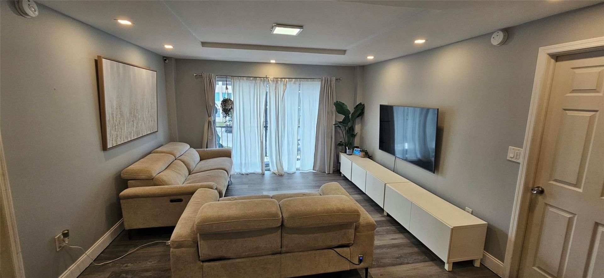 4156 Inverrary Drive, Unit 204, Lauderhill, FL 33319 Photo