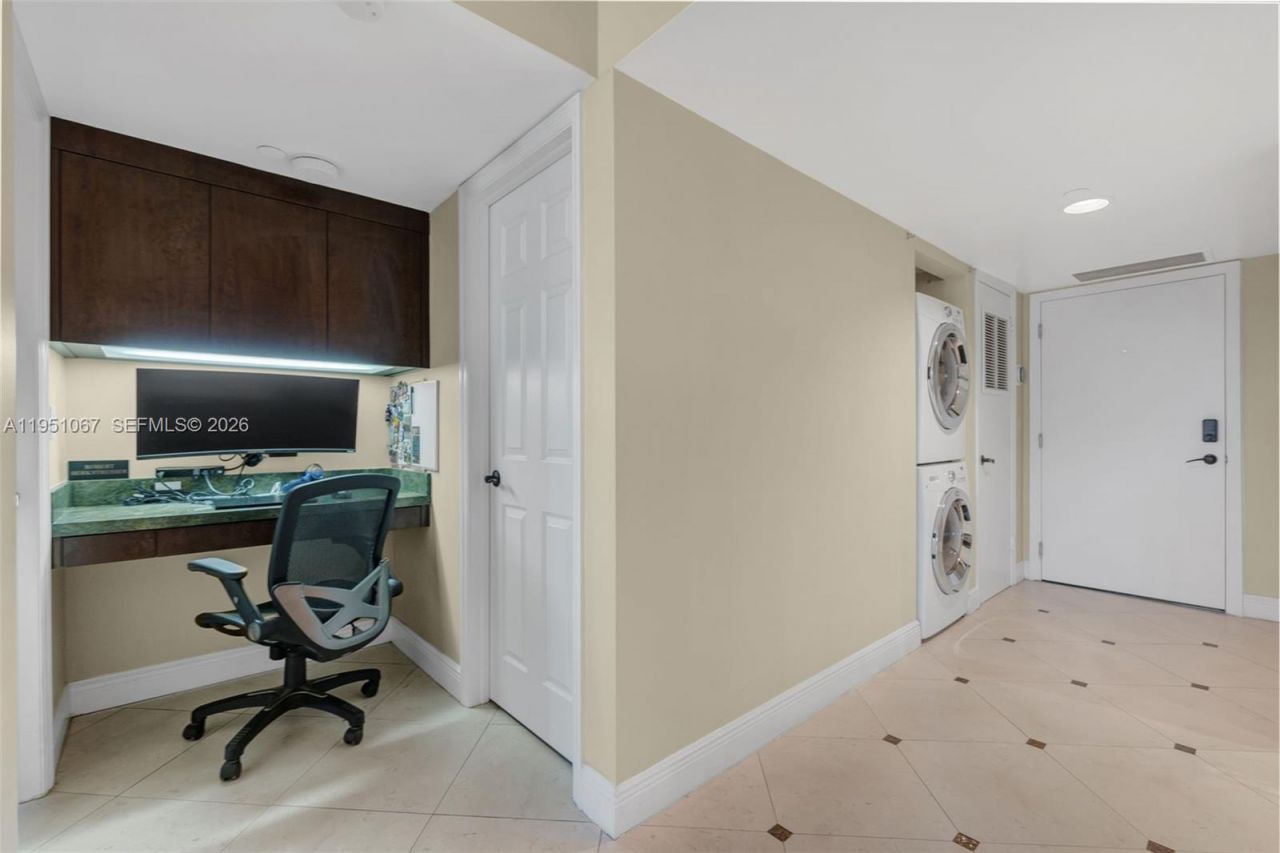 2900 NE 14th St Cswy , Unit 402, Pompano Beach, FL 33062 Photo