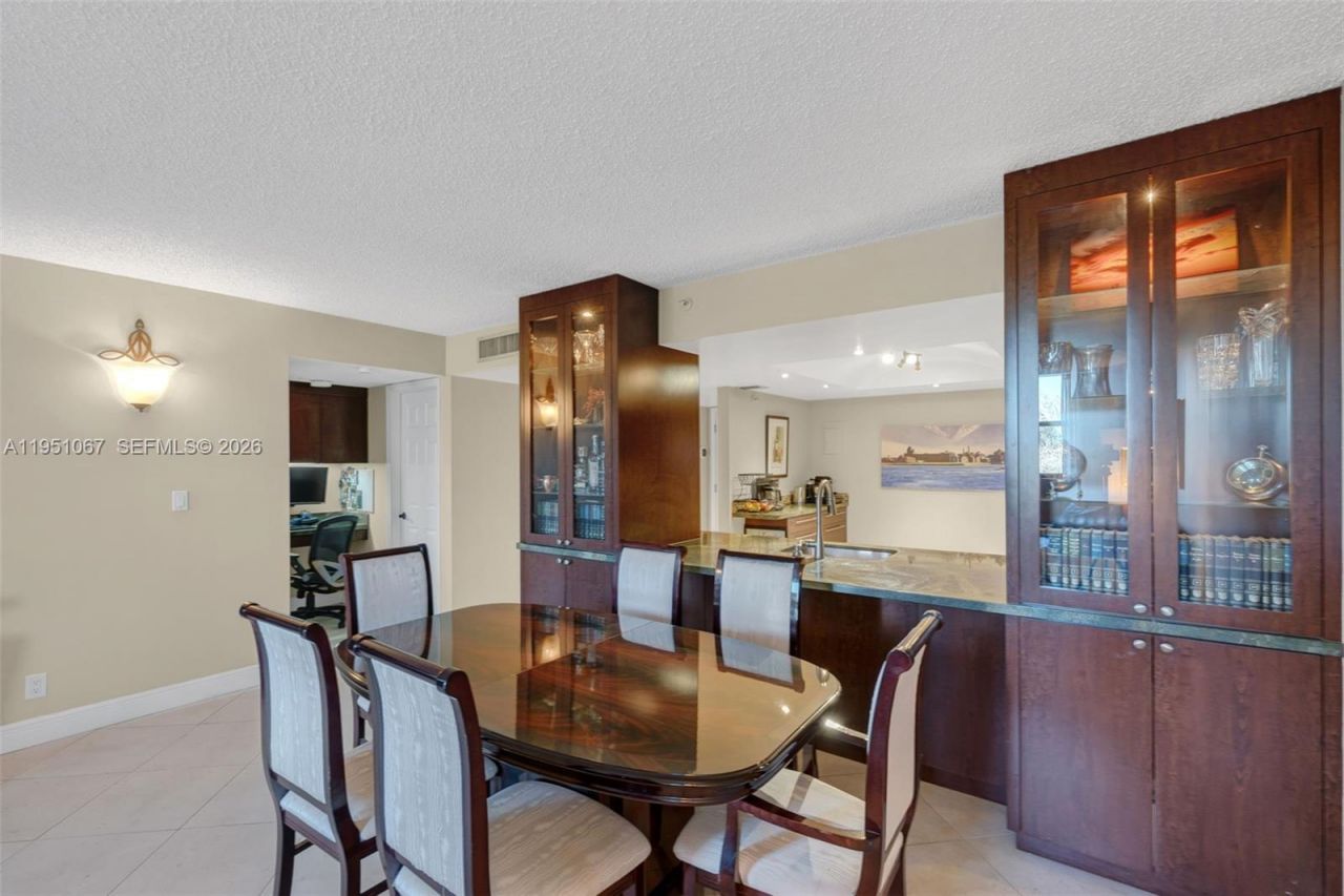 2900 NE 14th St Cswy , Unit 402, Pompano Beach, FL 33062 Photo