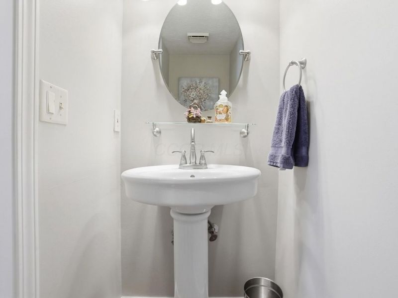 1278 Amol Lane, Columbus, OH 43235 Photo 23