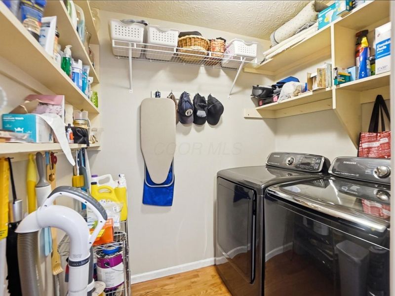 1278 Amol Lane, Columbus, OH 43235 Photo 24