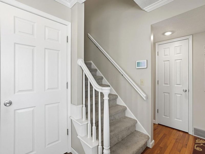 1278 Amol Lane, Columbus, OH 43235 Photo 4