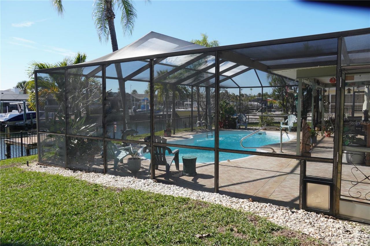 908 Sago Palm Way, Apollo Beach, FL 33572 Photo