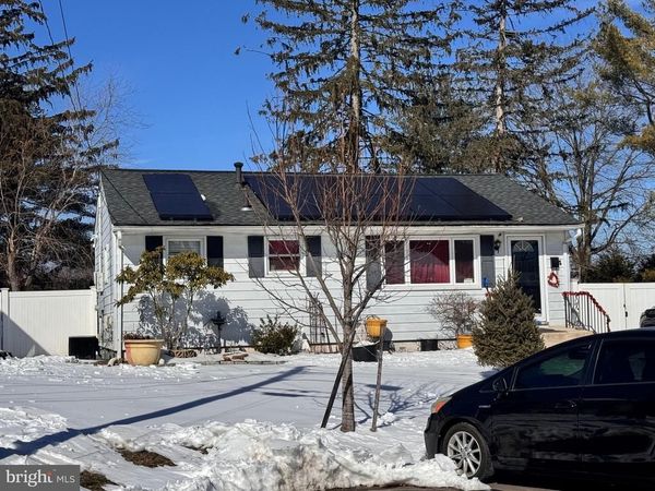 4 ROCKY BROOK COURT, HIGHTSTOWN, NJ 08520