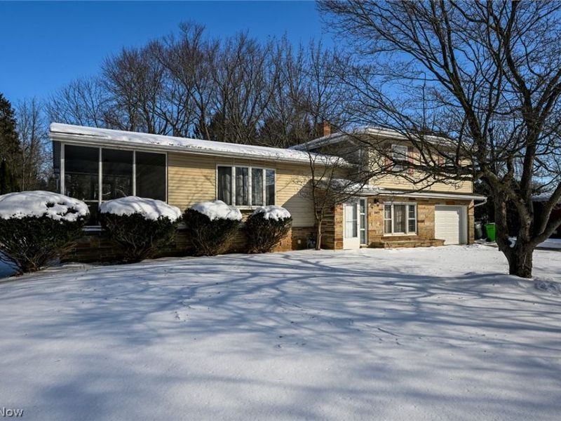 3475 Heckman Street NW, Uniontown, OH 44685 Photo 3