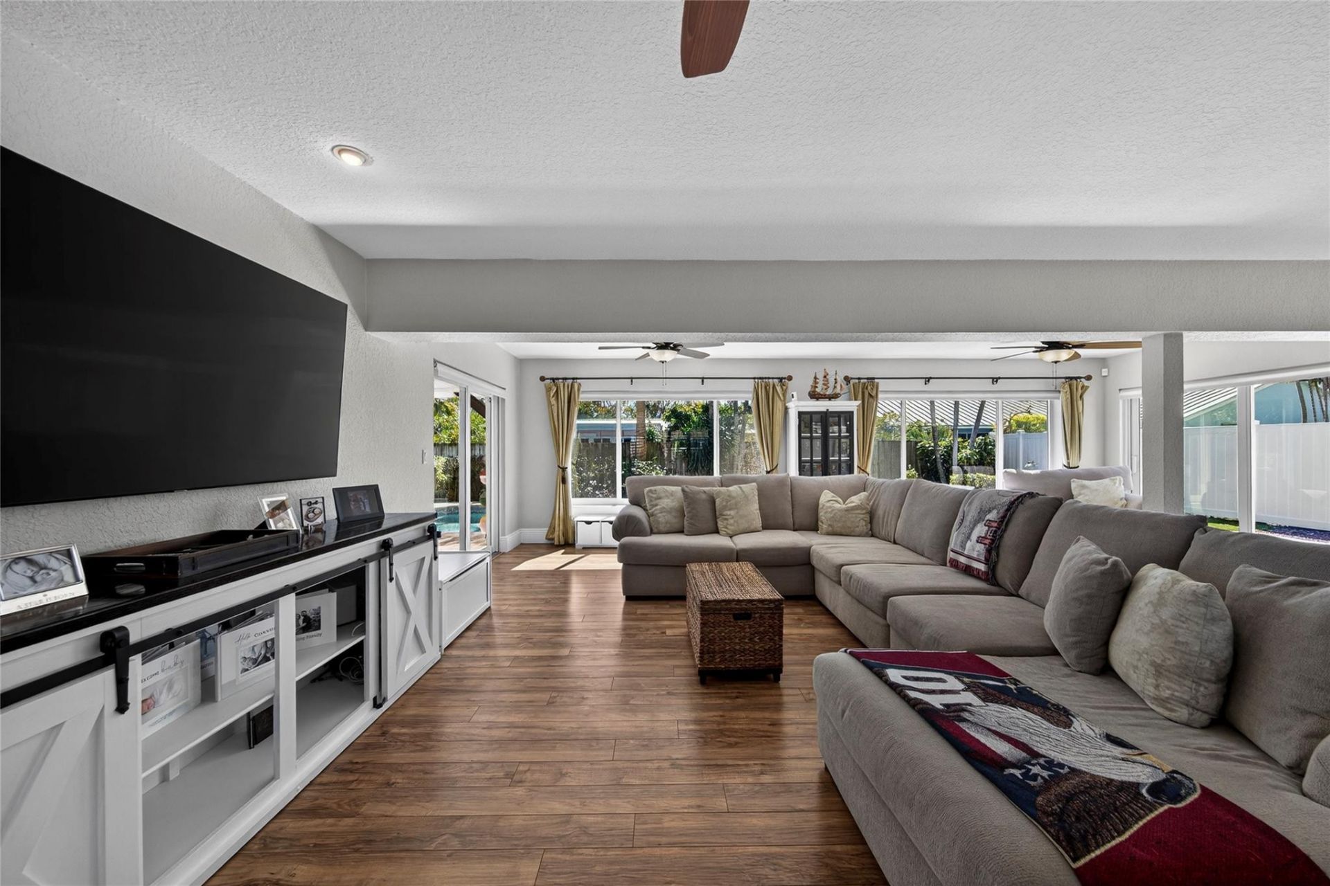 2120 NE 31st Street, Lighthouse Point, FL 33064 Photo