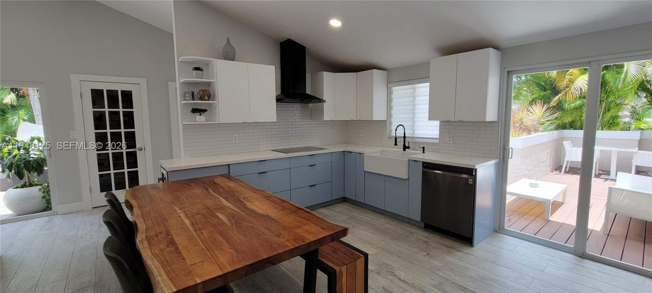 423 NW 48th Ave, Deerfield Beach, FL 33442 Photo