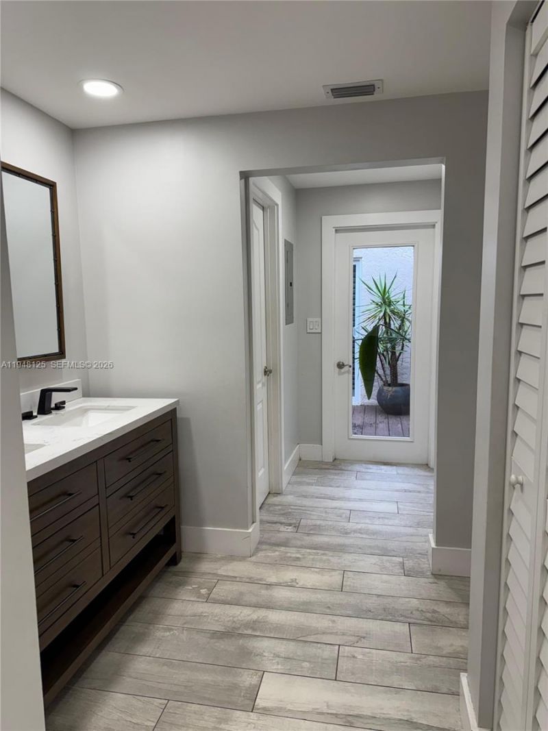 423 NW 48th Ave, Deerfield Beach, FL 33442 Photo