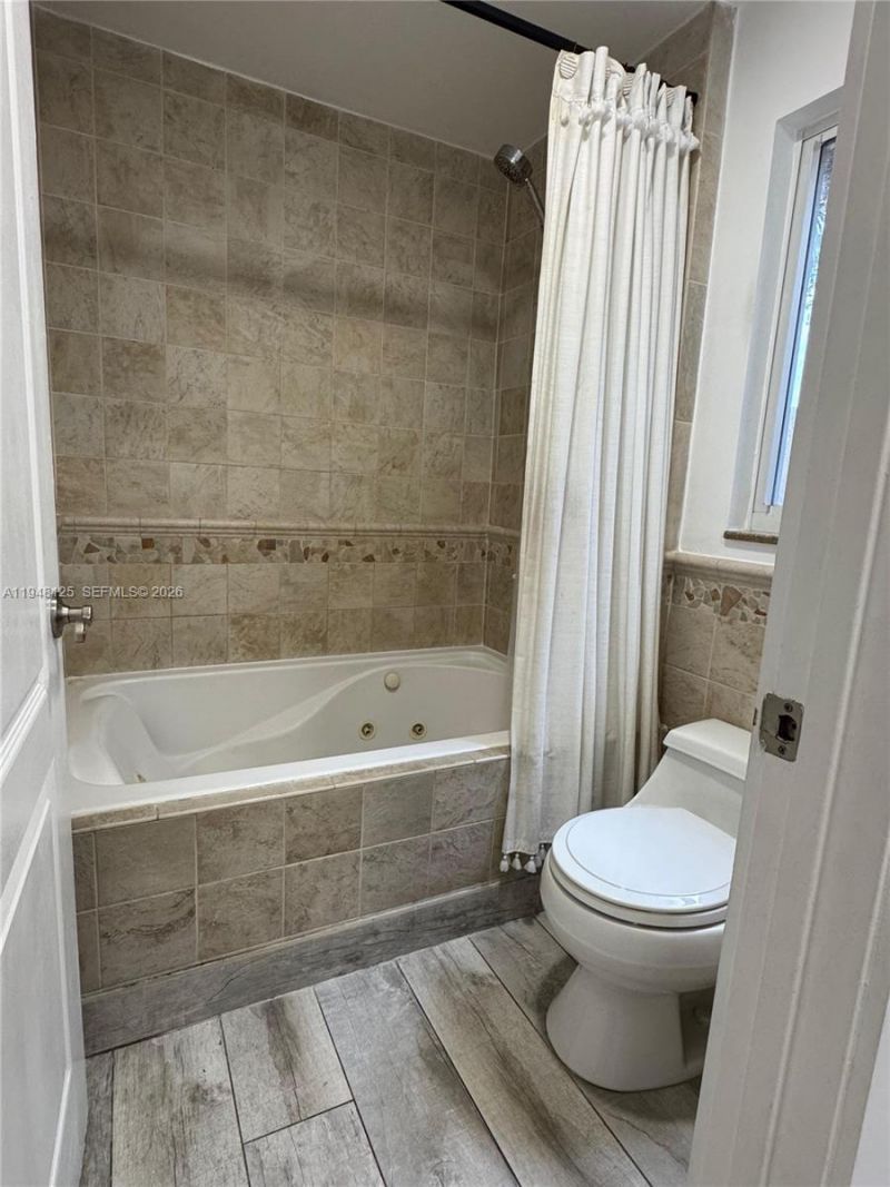 423 NW 48th Ave, Deerfield Beach, FL 33442 Photo