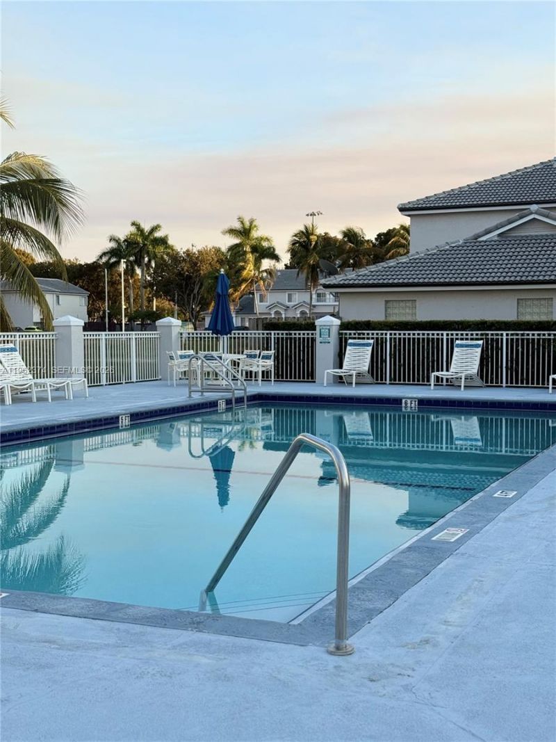 14273 SW 120 Ct , Unit 11-11, Miami, FL 33186 Photo