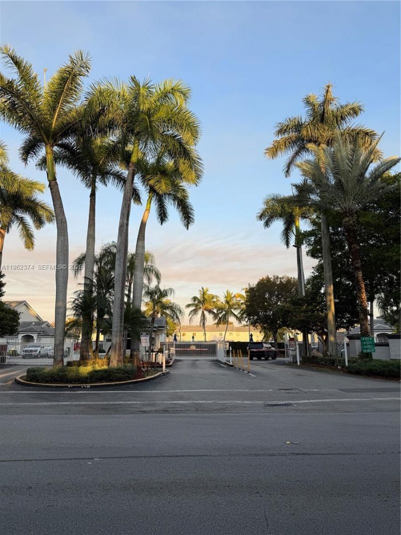 14273 SW 120 Ct , Unit 11-11, Miami, FL 33186 Photo