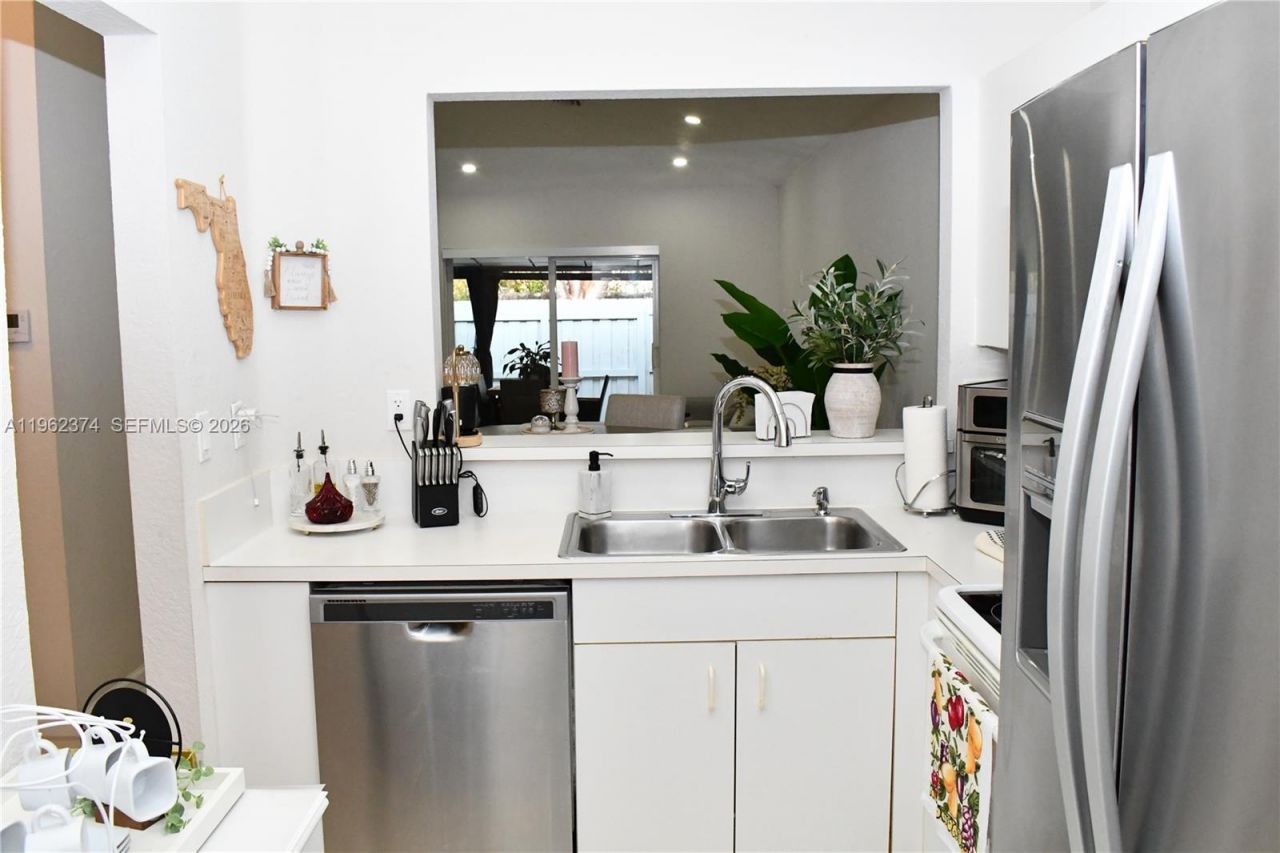 14273 SW 120 Ct , Unit 11-11, Miami, FL 33186 Photo