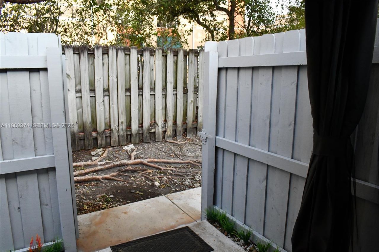 14273 SW 120 Ct , Unit 11-11, Miami, FL 33186 Photo