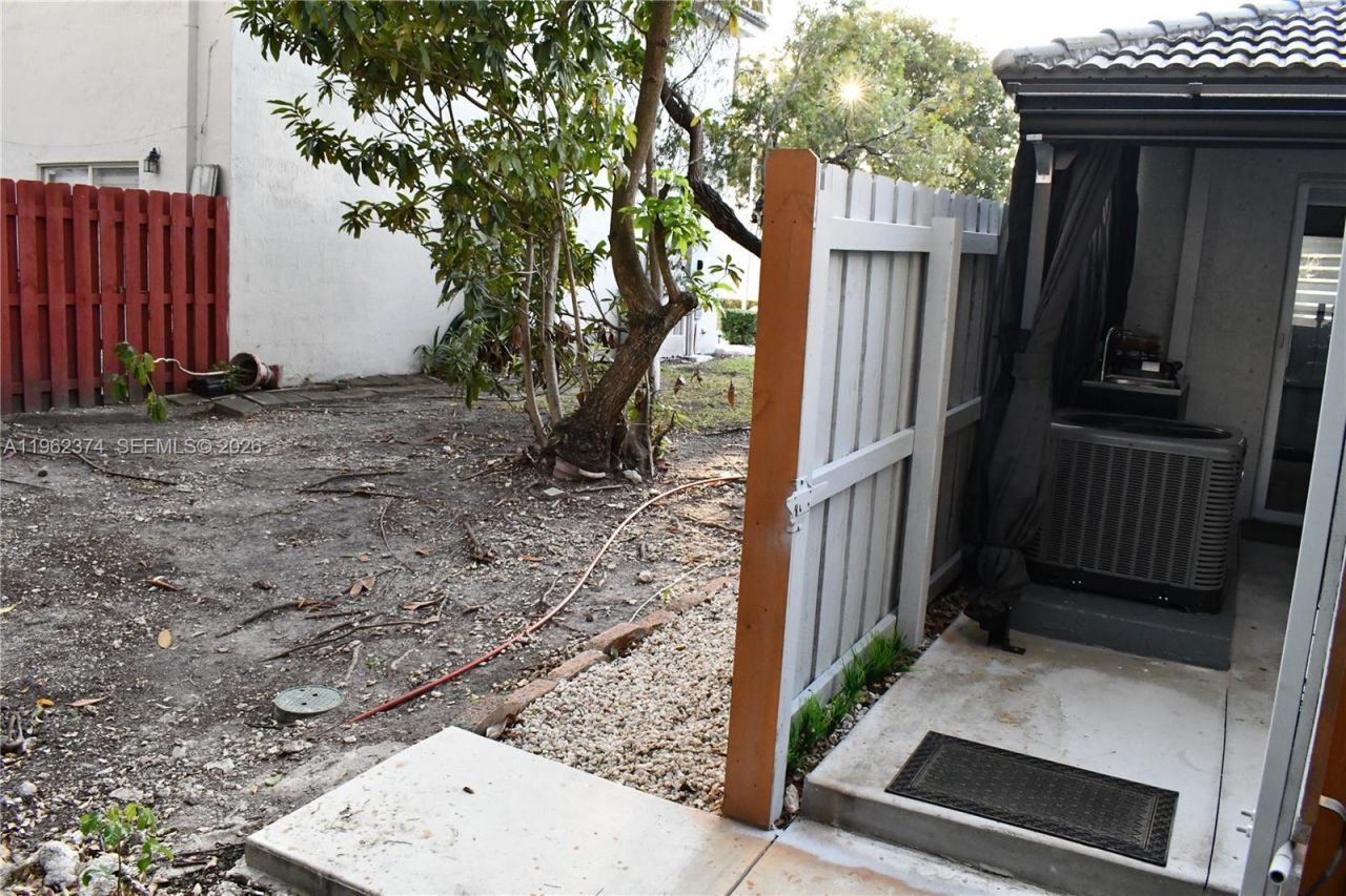 14273 SW 120 Ct , Unit 11-11, Miami, FL 33186 Photo