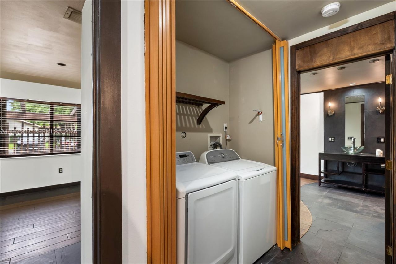 9850 NW 15th Ct, Unit 9850, Pembroke Pines, FL 33024 Photo