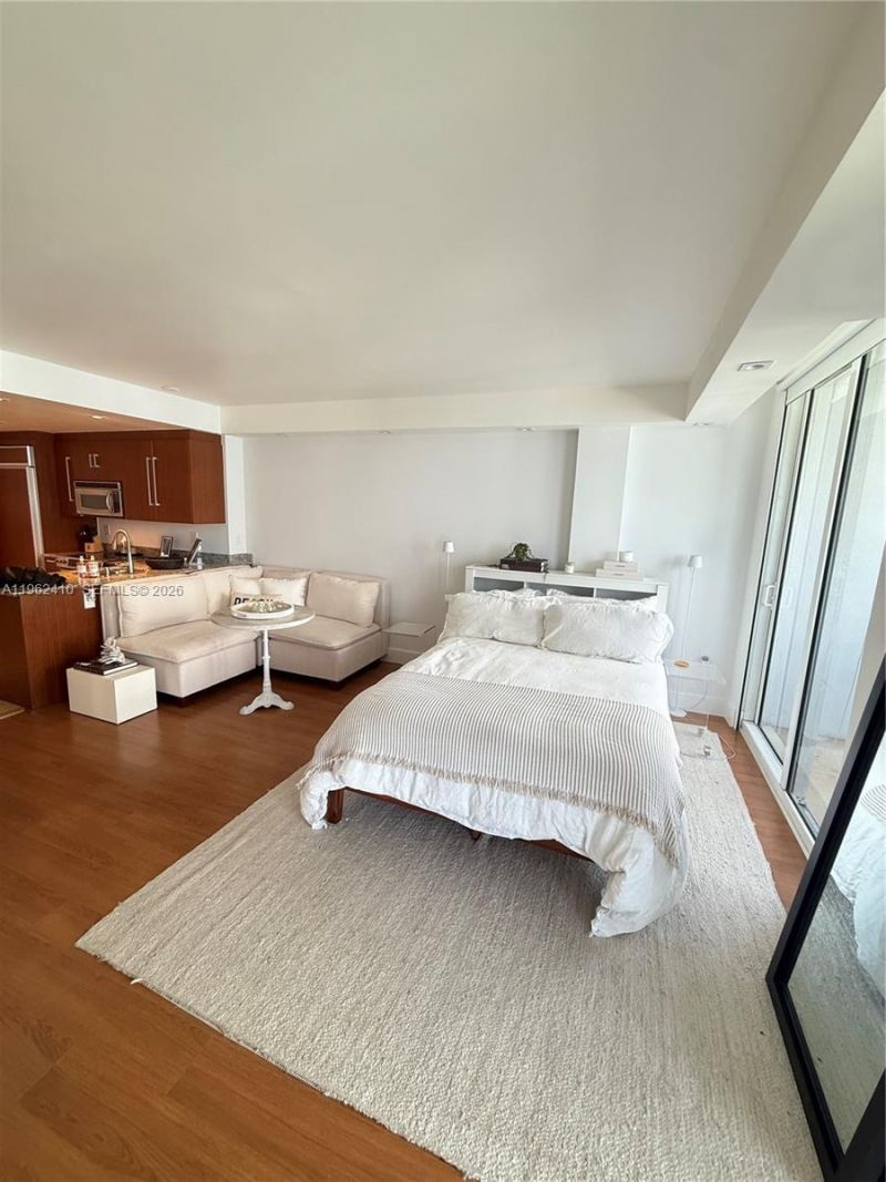 10275 Collins Ave, Unit 1402, Bal Harbour, FL 33154 Photo