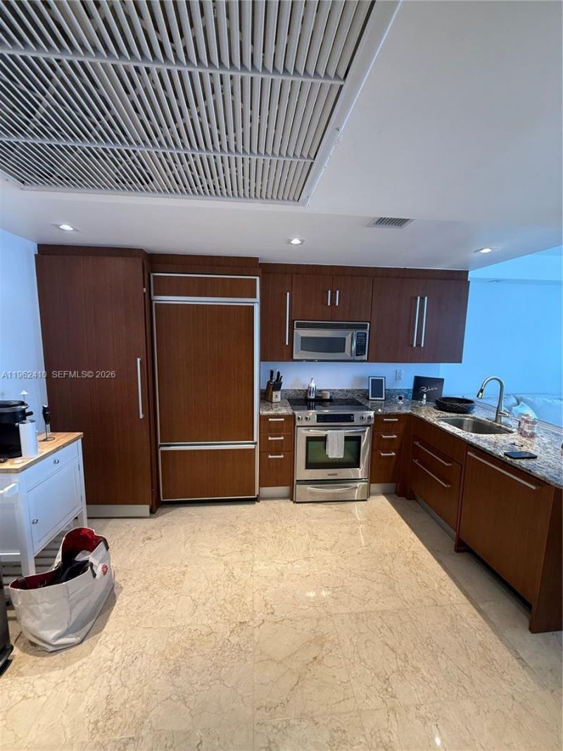 10275 Collins Ave, Unit 1402, Bal Harbour, FL 33154 Photo
