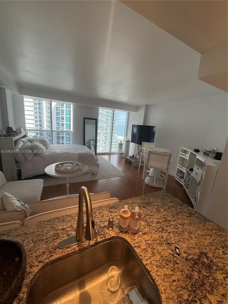 10275 Collins Ave, Unit 1402, Bal Harbour, FL 33154 Photo