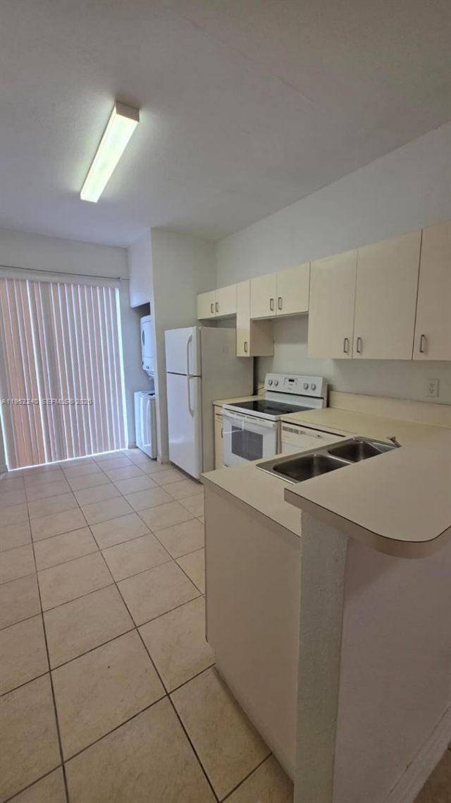 148 SW 15th Rd, Unit 148, Homestead, FL 33030 Photo