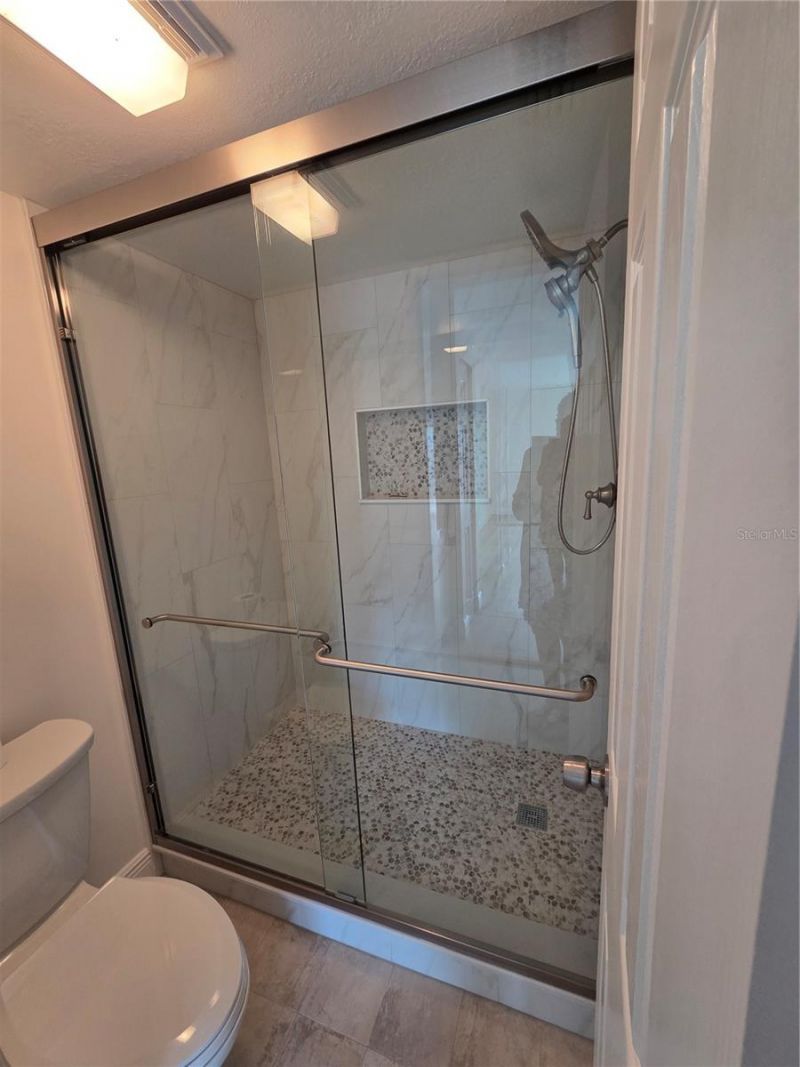 650 Island Way, Unit 408, Clearwater Beach, FL 33767 Photo