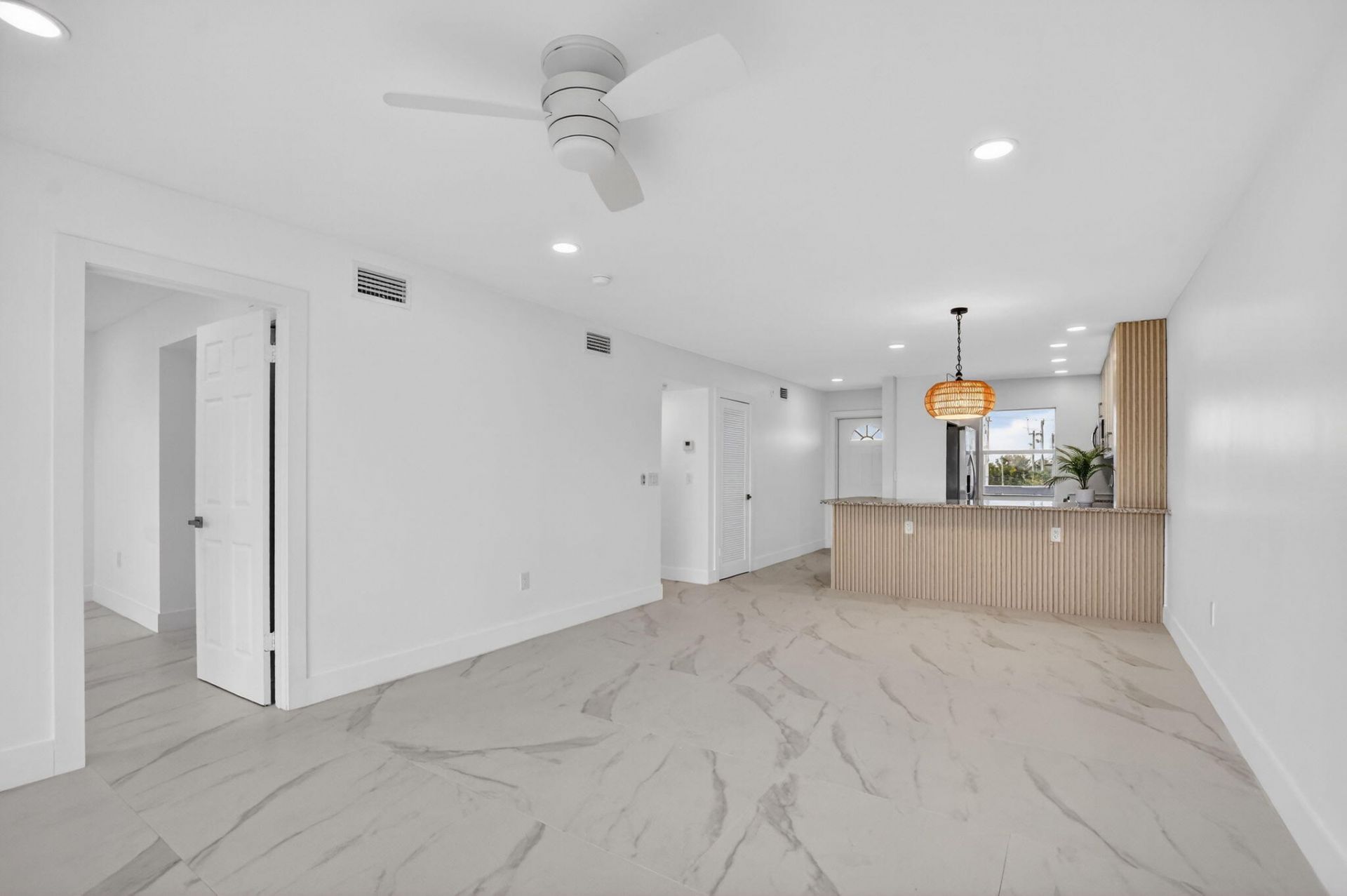 9880 Marina Boulevard, Unit 1536, Boca Raton, FL 33428 Photo