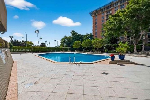 2901 S Bayshore Dr, Unit 17D, Coconut Grove, FL 33133 Photo