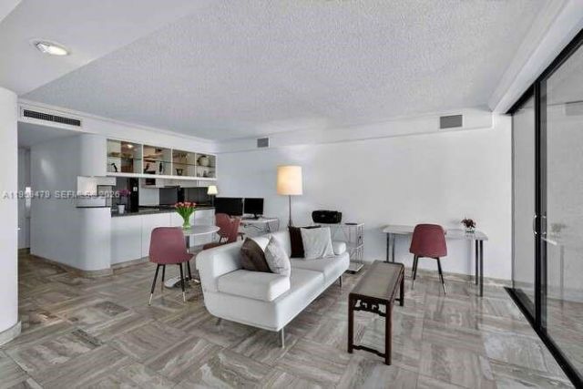 2901 S Bayshore Dr, Unit 17D, Coconut Grove, FL 33133 Photo