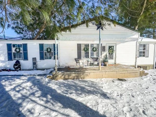 225 Elm Street, Hamden, OH 45634