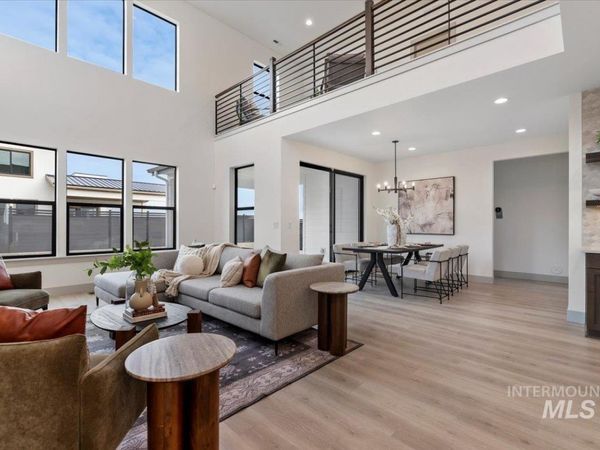 7624 W Old School St, Unit Fremont, Meridian, ID 83646