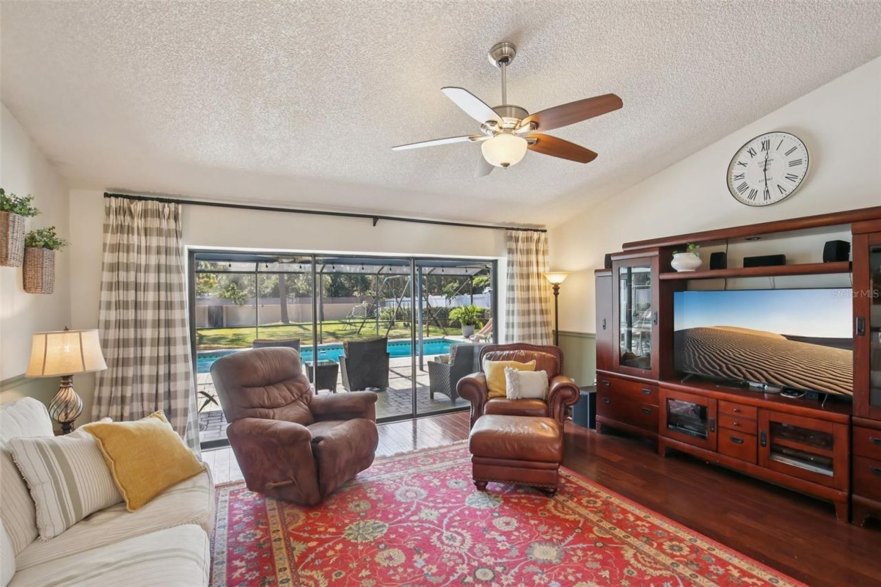 2943 Mayfair Court, Clearwater, FL 33761 Photo