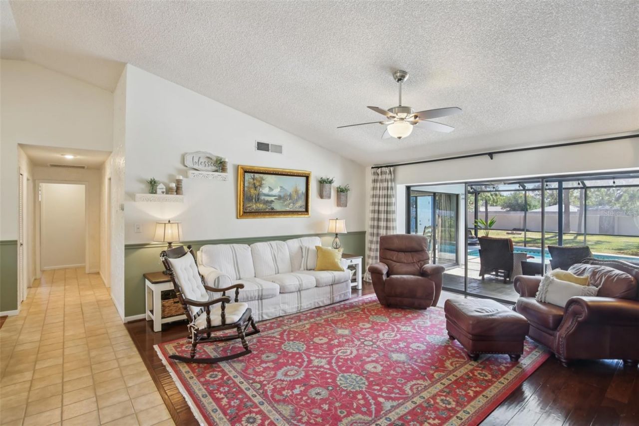 2943 Mayfair Court, Clearwater, FL 33761 Photo