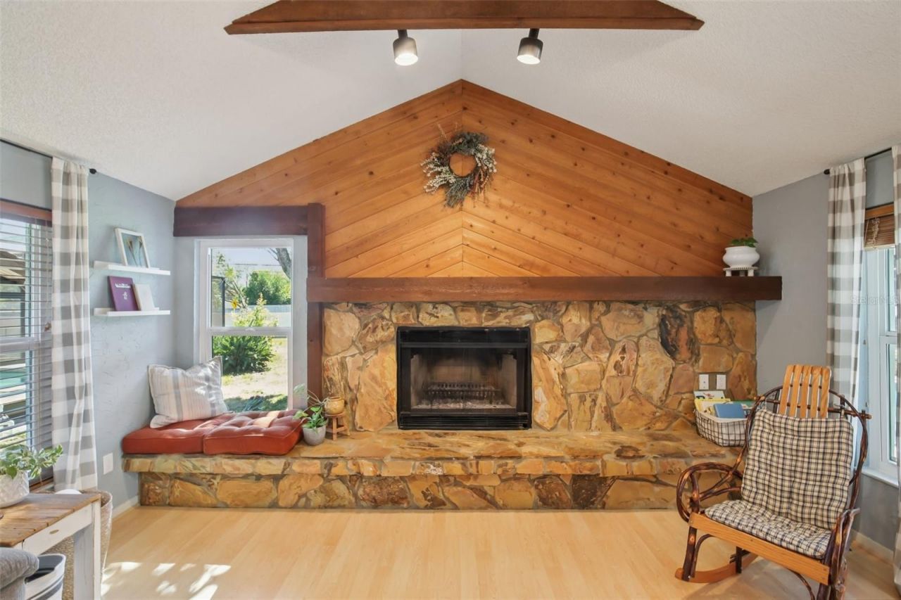 2943 Mayfair Court, Clearwater, FL 33761 Photo