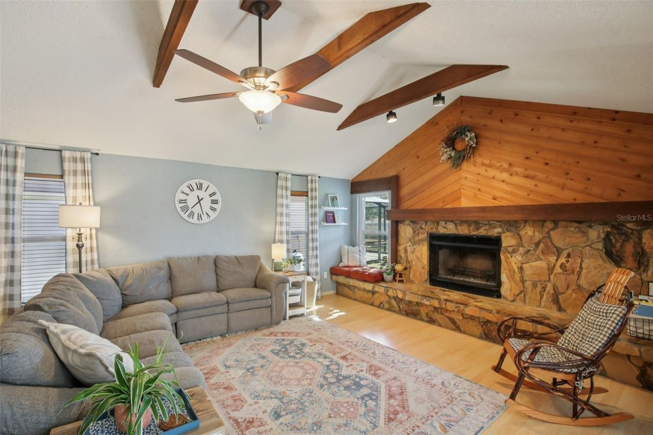 2943 Mayfair Court, Clearwater, FL 33761 Photo